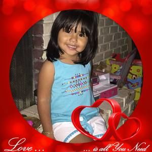 Meet your Posher, Elvia